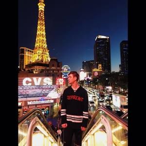 Meet your Posher, Mindo